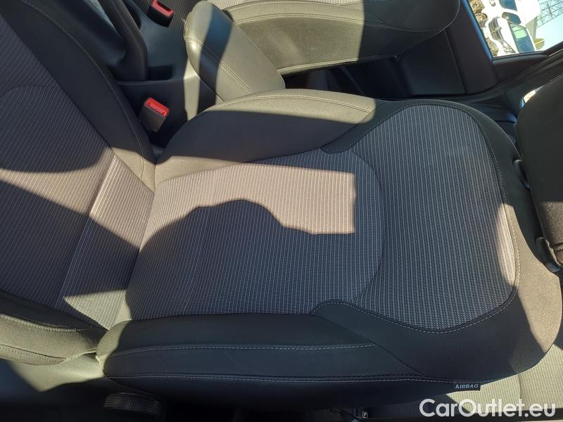  Hyundai  i30  (PD)(01.2017  ->)  kom.1.0TGDI 120 Comfort #8