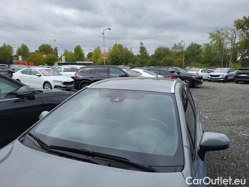 Toyota  Corolla  TouringSports (E21) (2019)  TS 2.0Hyb.Comfort AT #1