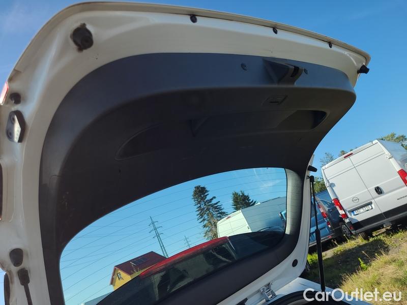  Hyundai  i30  (PD)(01.2017  ->)  kom.1.0TGDI 120 Comfort #11