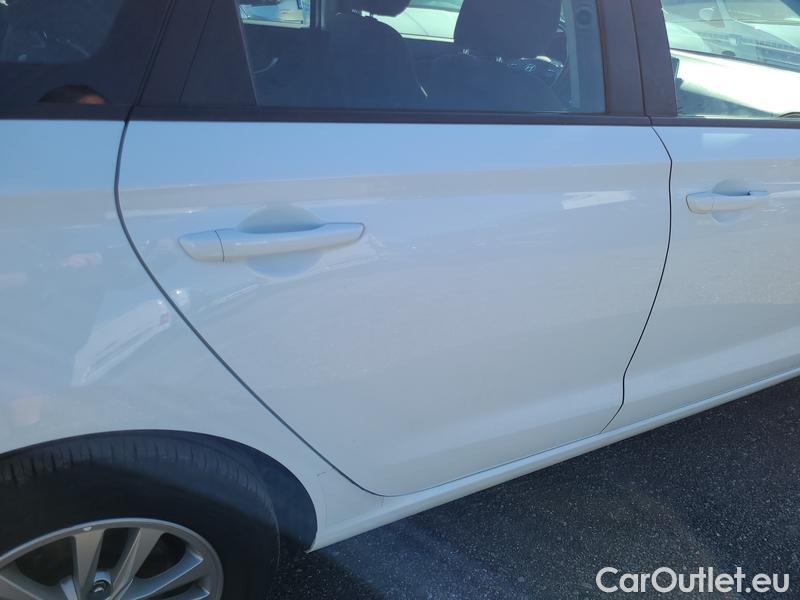  Hyundai  i30  (PD)(01.2017  ->)  kom.1.0TGDI 120 Comfort #15