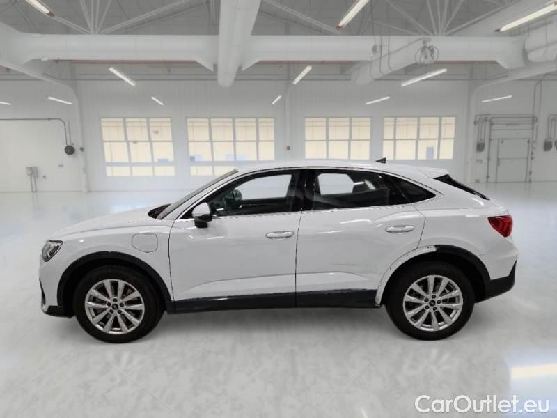 Audi  Q3 AUDI  SPORTBACK / 2019 / 5P / SUV 45 TFSI E S TRONIC BUSINESS PLUS #8