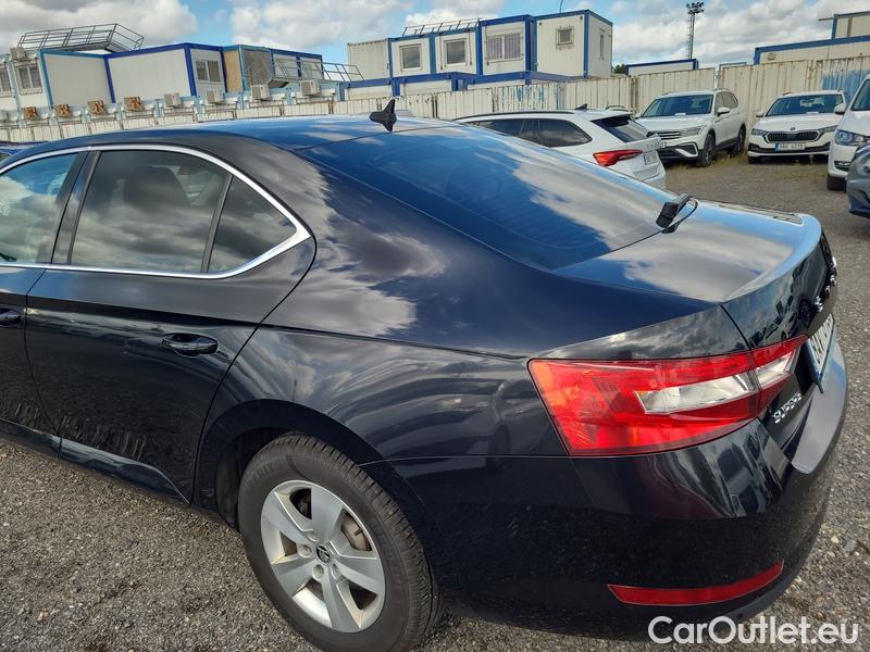 Skoda  Superb  2 (2008) Supe.FL1.5TSI 110 Ambition AT #11