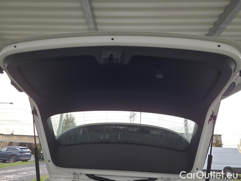  Skoda  Octavia  Combi 1.5TSI 110 Style #14