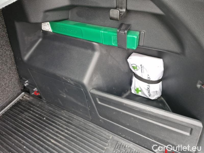  Skoda  Fabia  3 (2015)  Com.1.0TSI 70 Ambition #14