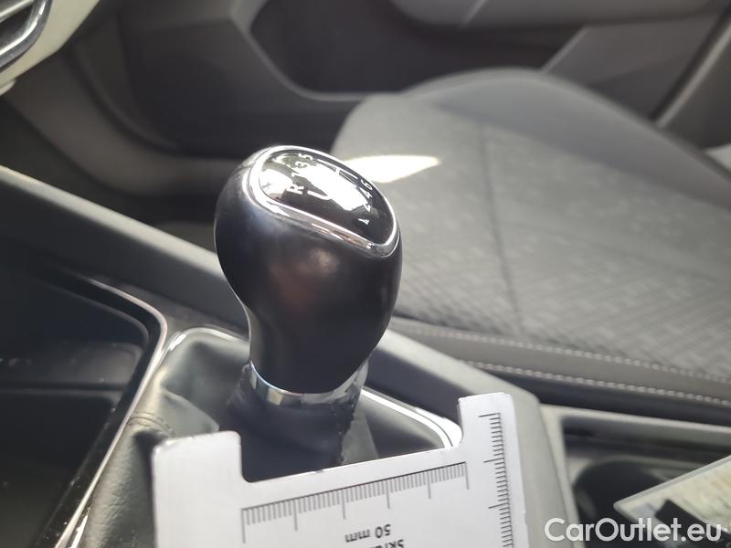  Skoda  Octavia  Combi (NX3)(2020) Oct.Combi 1.5TSI 110 Style #24