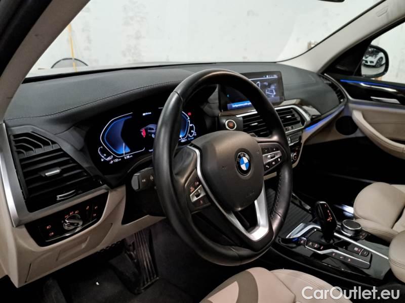 Bmw  X3 BMW  / 2017 / 5P / SUV XDRIVE 30E LUXURY #100