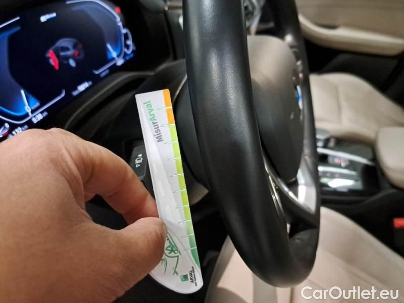 Bmw  X3 BMW  / 2017 / 5P / SUV XDRIVE 30E LUXURY #101