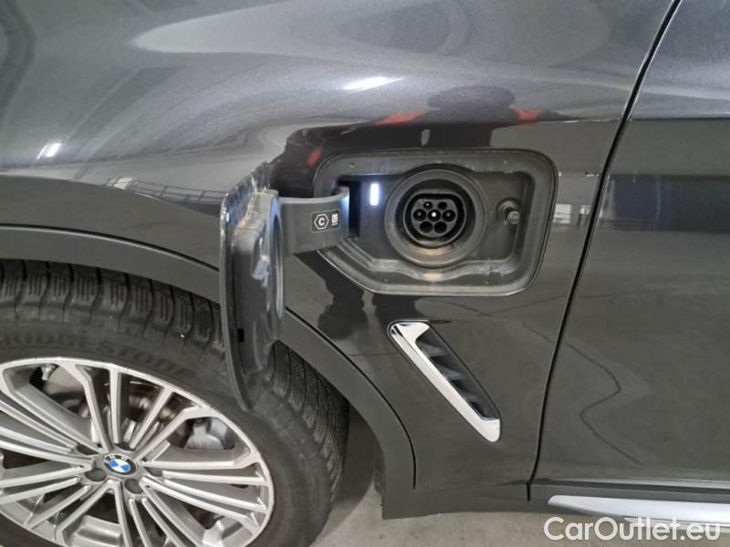 Bmw  X3 BMW  / 2017 / 5P / SUV XDRIVE 30E LUXURY #103