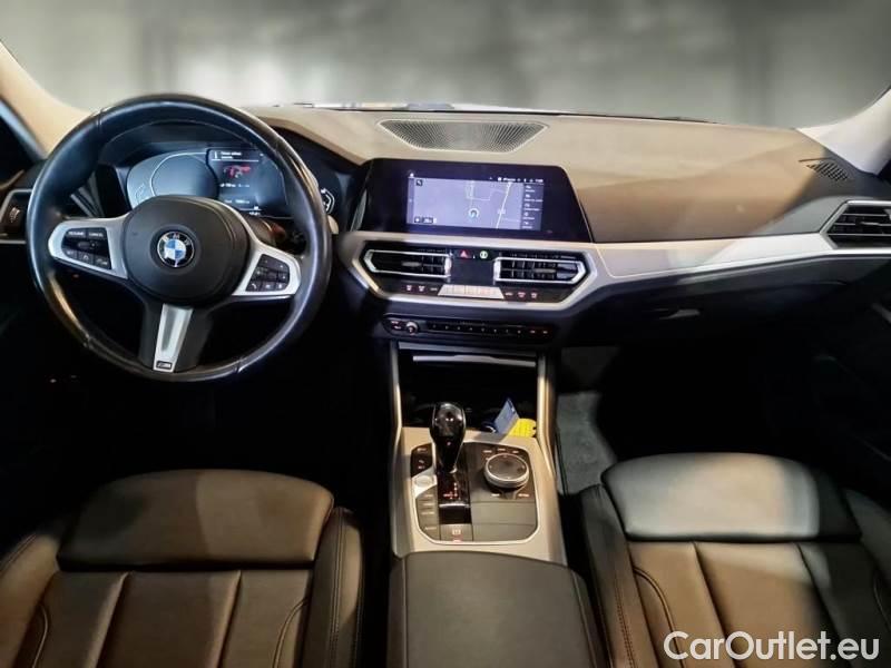 Bmw  Serie 3 BMW  / 2018 / 5P / STATION WAGON 330E BUSINESS ADVANTAGE TOURING AUTO #3