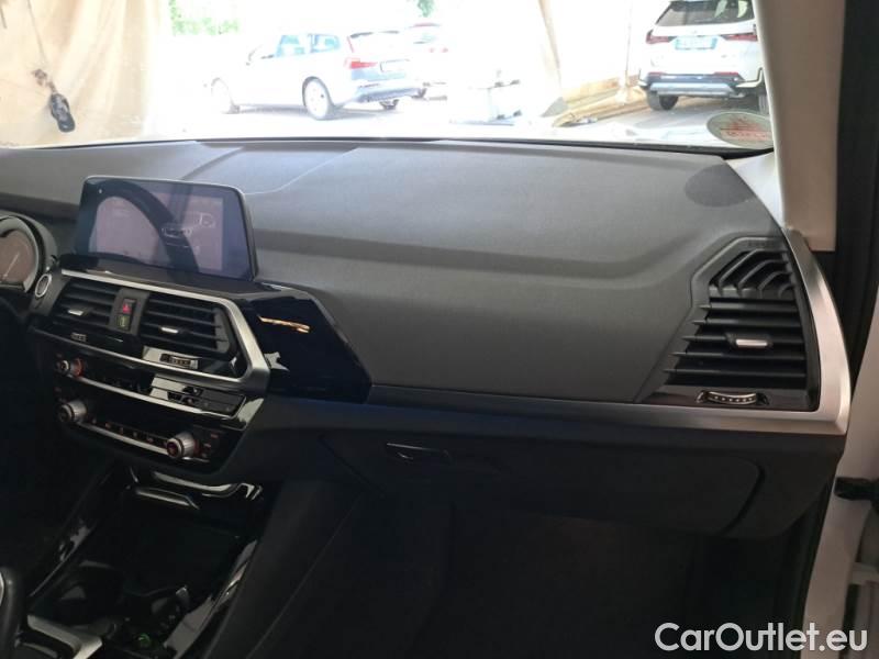 Bmw  X3 BMW  / 2017 / 5P / SUV XDRIVE 30E XLINE #95