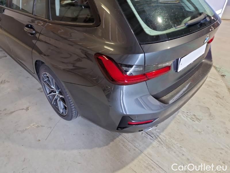 Bmw  Serie 3 BMW  / 2018 / 5P / STATION WAGON 330E BUSINESS ADVANTAGE TOURING AUTO #48