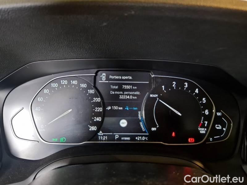 Bmw  Serie 3 BMW  / 2018 / 5P / STATION WAGON 330E BUSINESS ADVANTAGE TOURING AUTO #4