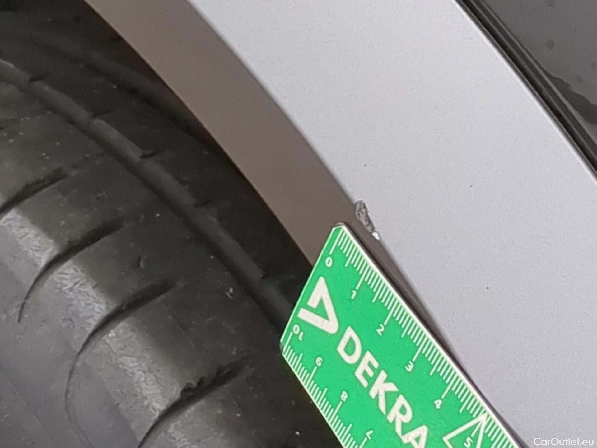  Cupra  Formentor CUPRA  / 2020 / 5P / SUV 1.4 e-HYBRID 204ch DSG6 Business Edition #25