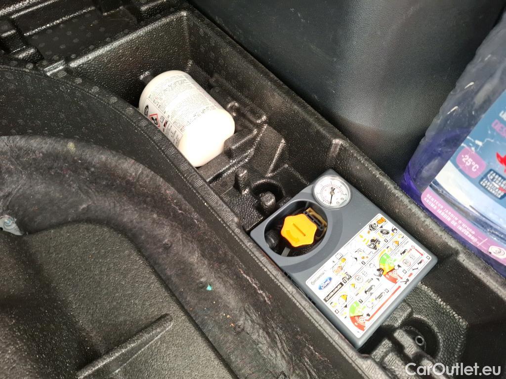 Ford  Kuga  Titanium Plug-In Hybrid 2.5 225CV BVA6 E6dT #11