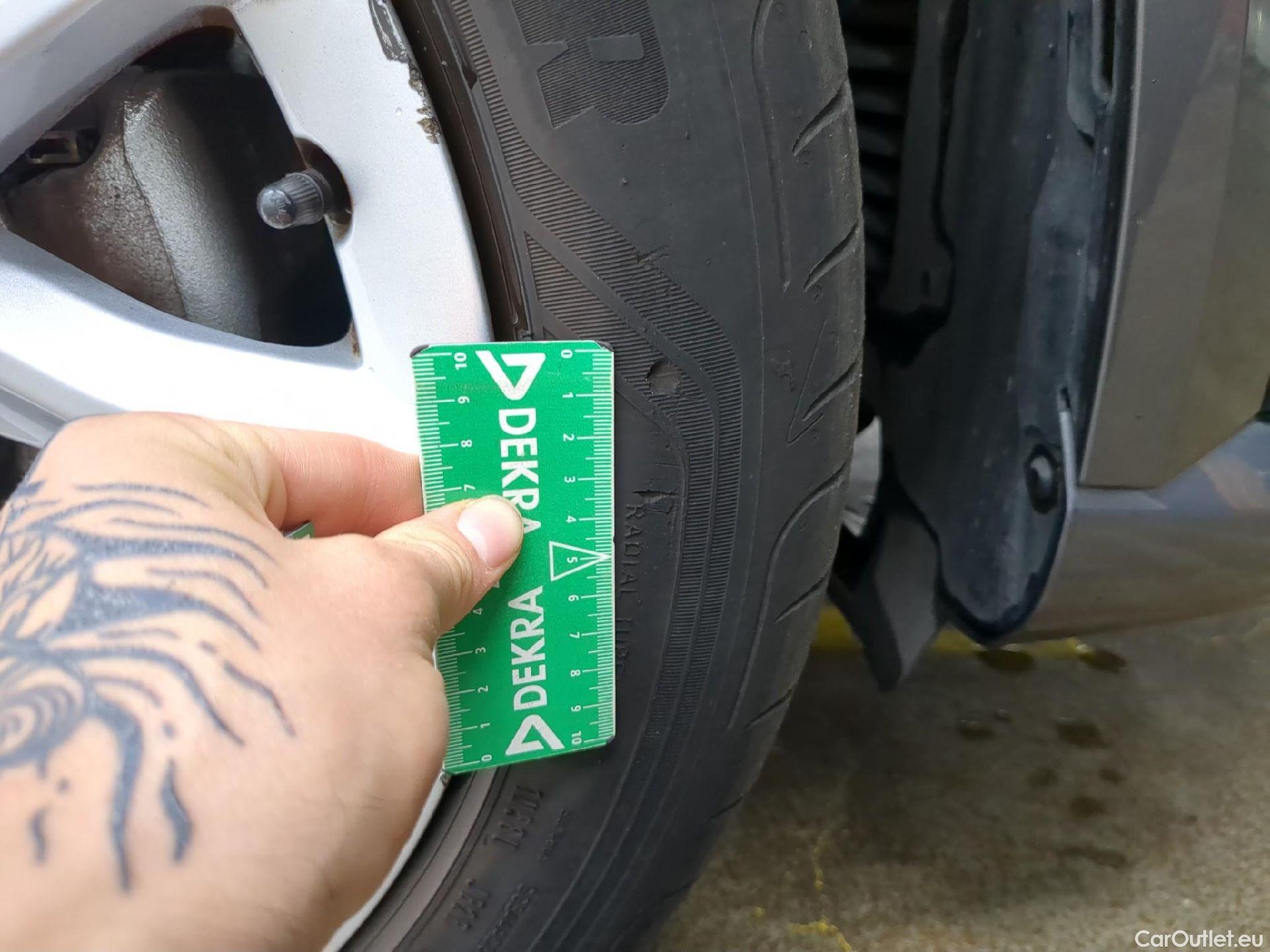  Cupra  Formentor CUPRA  / 2020 / 5P / SUV 1.4 e-HYBRID 204ch DSG6 Business Edition #2