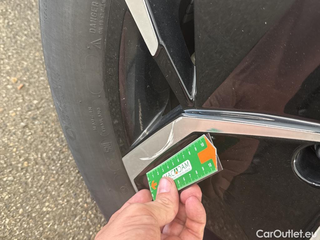 Hyundai   Ioniq HYUNDAI 5 / 2021 / 5P / SUV BEV 73KWH RWD CREATIVE #16