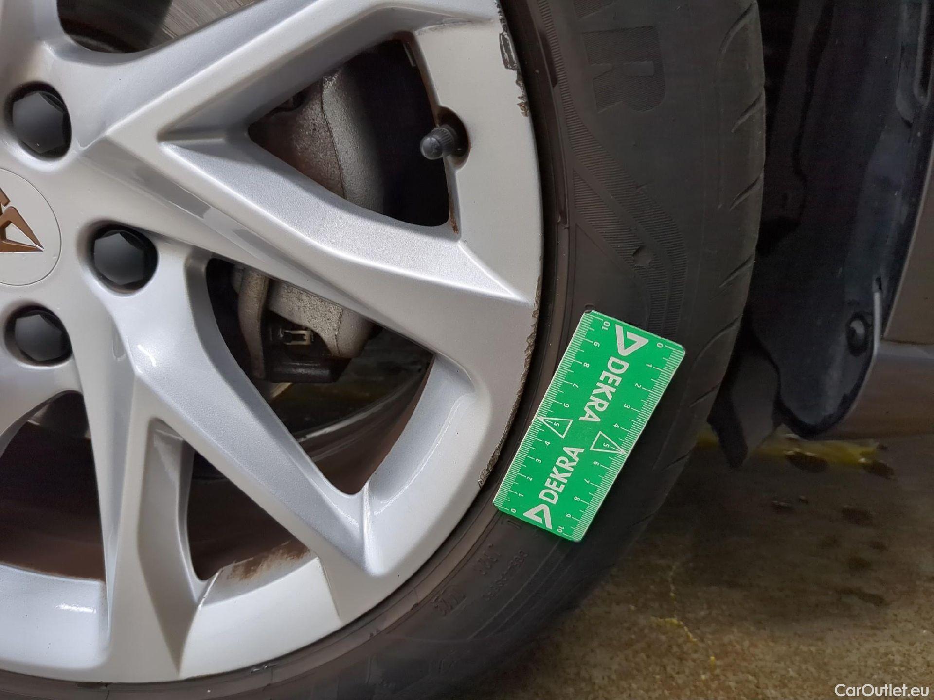  Cupra  Formentor CUPRA  / 2020 / 5P / SUV 1.4 e-HYBRID 204ch DSG6 Business Edition #6