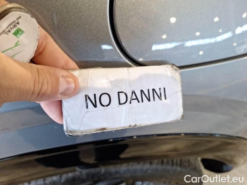 KIA  Sportage KIA  / 2021 / 5P / SUV 1.6 TGDI HEV GT-LINE PLUS 2WD AUTO #52