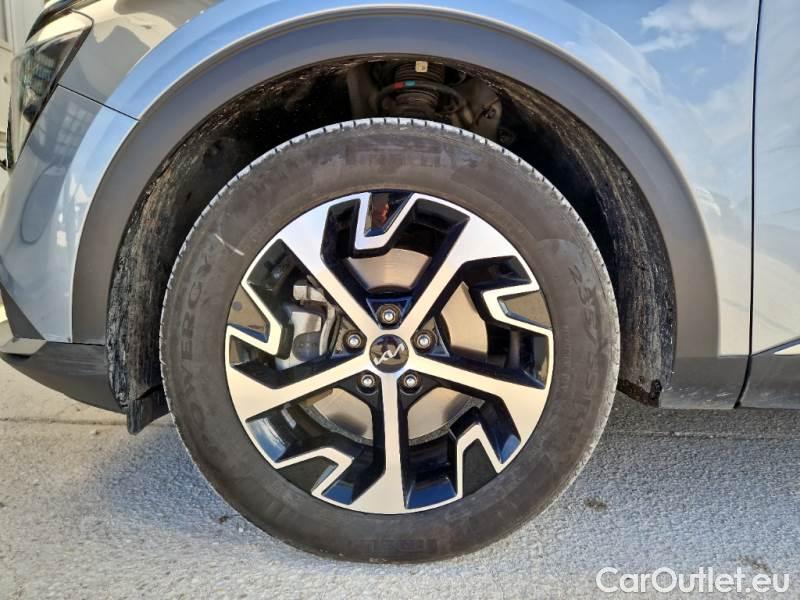 KIA  Sportage KIA  / 2021 / 5P / SUV 1.6 TGDI HEV STYLE 2WD AUTO #20