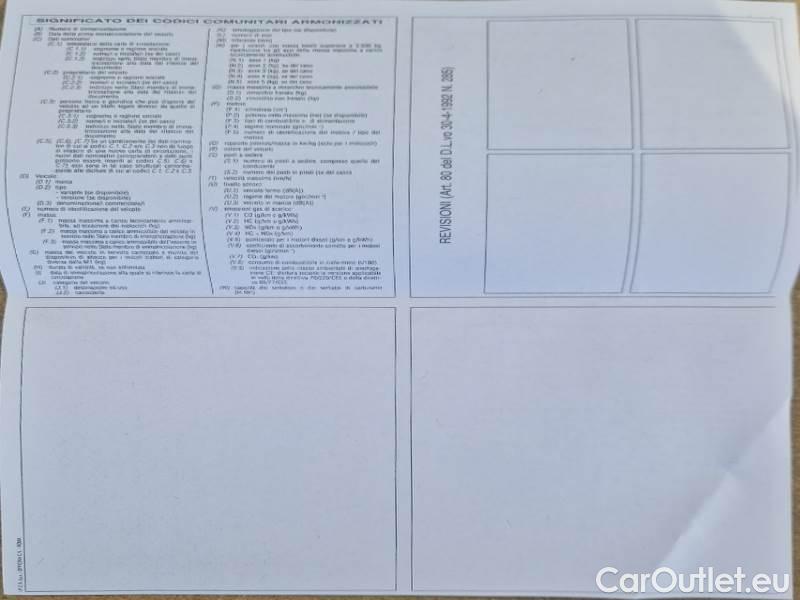 KIA  Sportage KIA  / 2021 / 5P / SUV 1.6 TGDI HEV STYLE 2WD AUTO #121