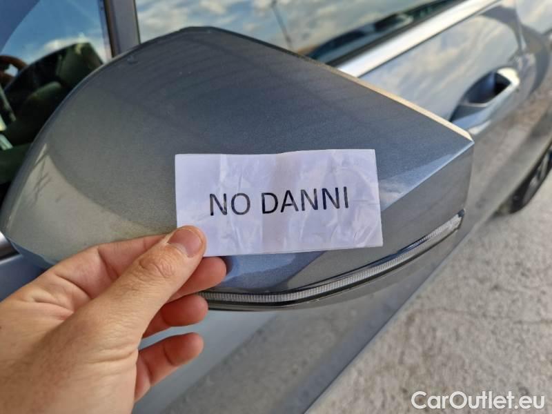 KIA  Sportage KIA  / 2021 / 5P / SUV 1.6 TGDI HEV STYLE 2WD AUTO #71