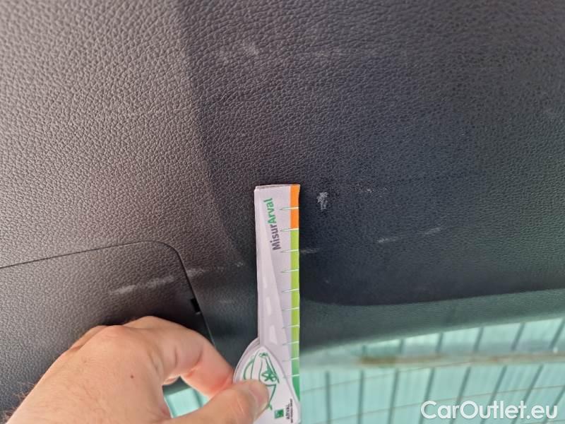 KIA  Sportage KIA  / 2021 / 5P / SUV 1.6 TGDI HEV STYLE 2WD AUTO #93