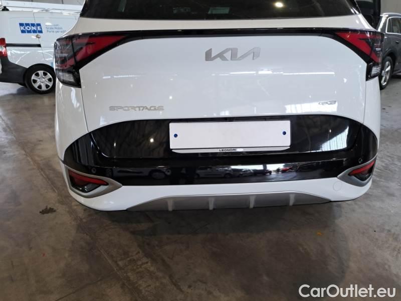 KIA  Sportage KIA  / 2021 / 5P / SUV 1.6 TGDI HEV GT-LINE PLUS 2WD AUTO #31