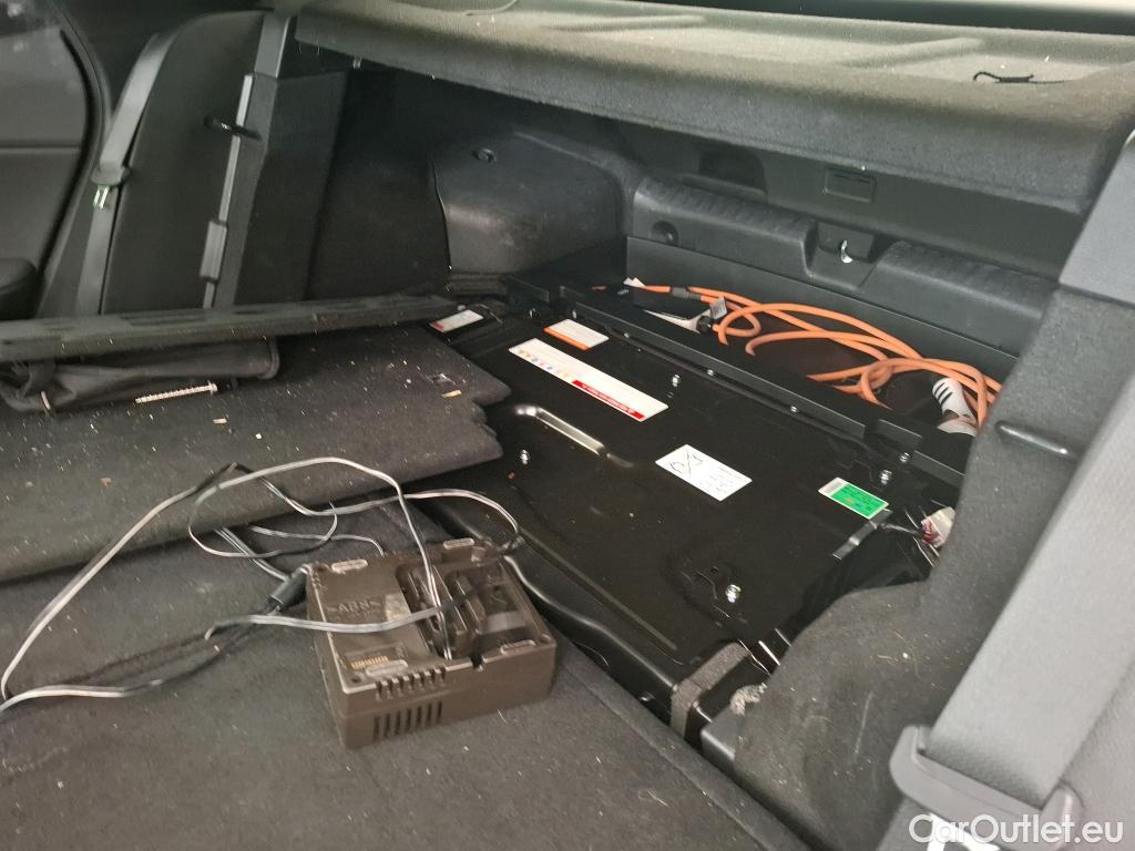 KIA  XCeed  Plug-in Hybrid Premium 1.6 140CV BVA6 E6d #46