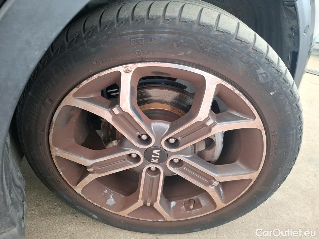 KIA  XCeed  Plug-in Hybrid Premium 1.6 140CV BVA6 E6d #13