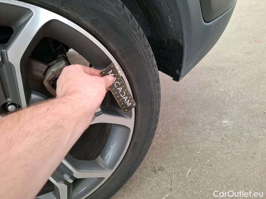 KIA  XCeed  Plug-in Hybrid Premium 1.6 140CV BVA6 E6d #23