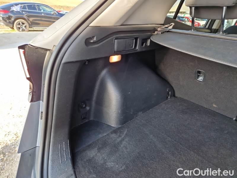 KIA  Sportage KIA  / 2021 / 5P / SUV 1.6 TGDI HEV STYLE 2WD AUTO #100