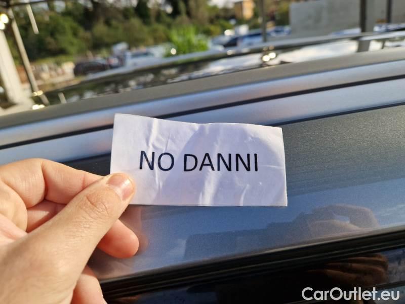 KIA  Sportage KIA  / 2021 / 5P / SUV 1.6 TGDI HEV STYLE 2WD AUTO #83