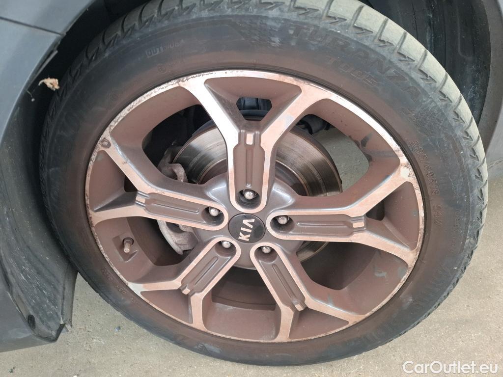 KIA  XCeed  Plug-in Hybrid Premium 1.6 140CV BVA6 E6d #10