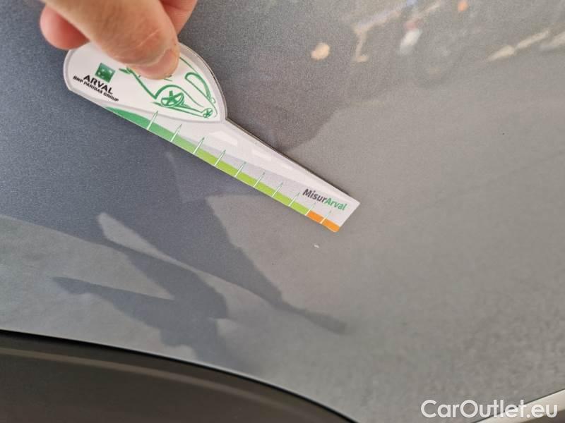 KIA  Sportage KIA  / 2021 / 5P / SUV 1.6 TGDI HEV STYLE 2WD AUTO #51