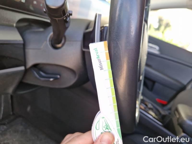 KIA  Sportage KIA  / 2021 / 5P / SUV 1.6 TGDI HEV STYLE 2WD AUTO #118