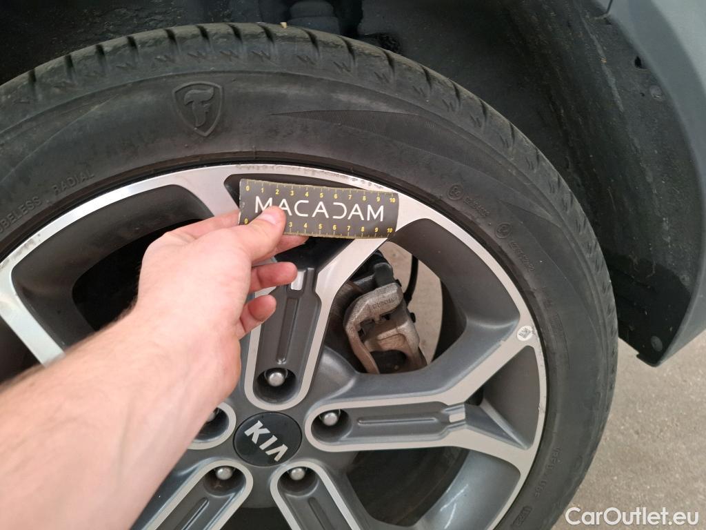 KIA  XCeed  Plug-in Hybrid Premium 1.6 140CV BVA6 E6d #22