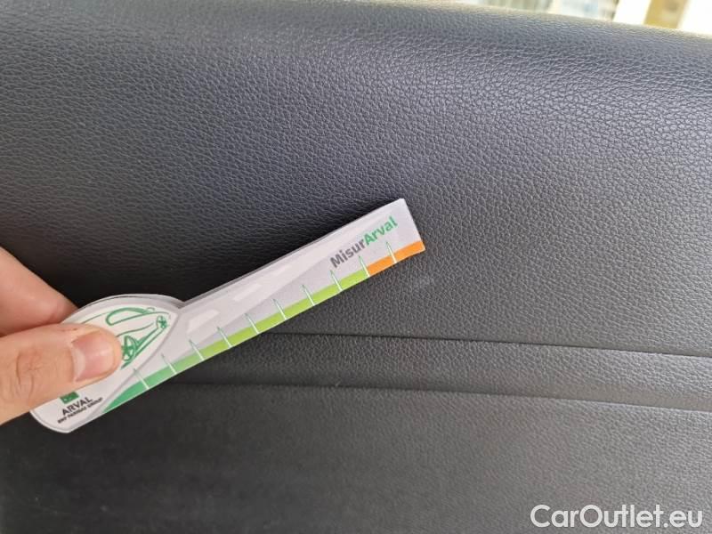 KIA  Sportage KIA  / 2021 / 5P / SUV 1.6 TGDI HEV STYLE 2WD AUTO #107