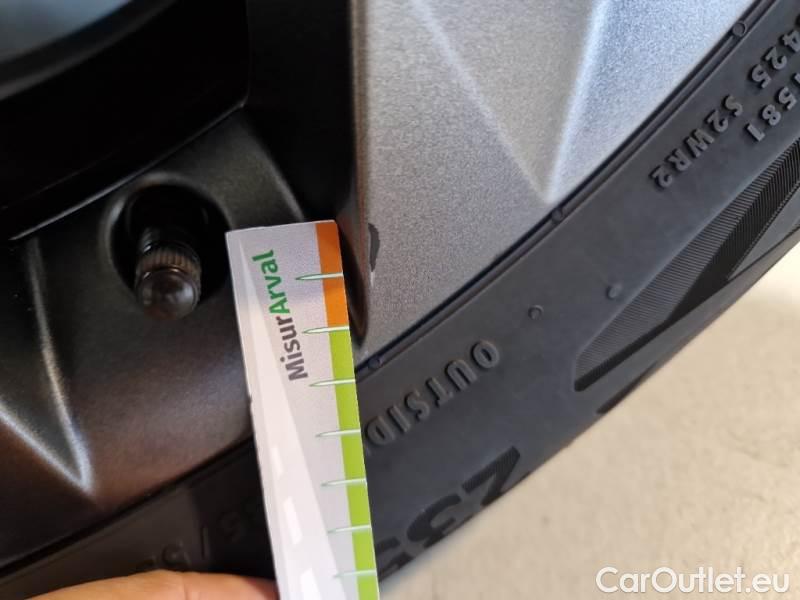 KIA  Sportage KIA  / 2021 / 5P / SUV 1.6 TGDI HEV GT-LINE PLUS 2WD AUTO #50