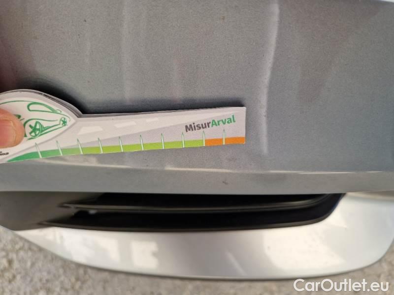 KIA  Sportage KIA  / 2021 / 5P / SUV 1.6 TGDI HEV STYLE 2WD AUTO #34