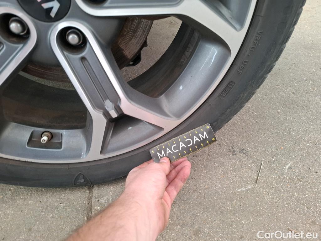 KIA  XCeed  Plug-in Hybrid Premium 1.6 140CV BVA6 E6d #25