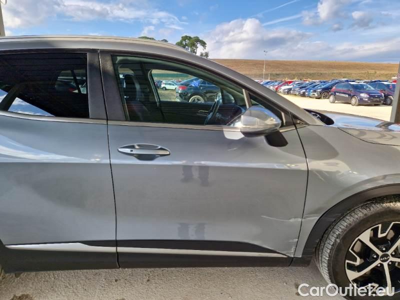 KIA  Sportage KIA  / 2021 / 5P / SUV 1.6 TGDI HEV STYLE 2WD AUTO #44