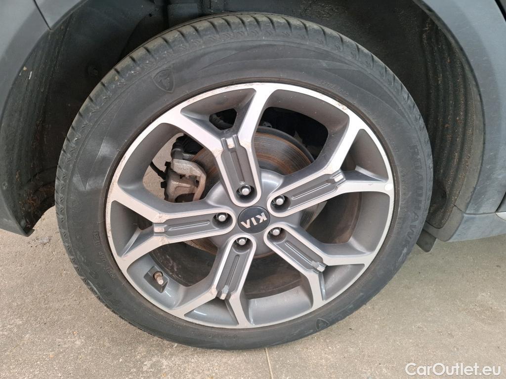 KIA  XCeed  Plug-in Hybrid Premium 1.6 140CV BVA6 E6d #29