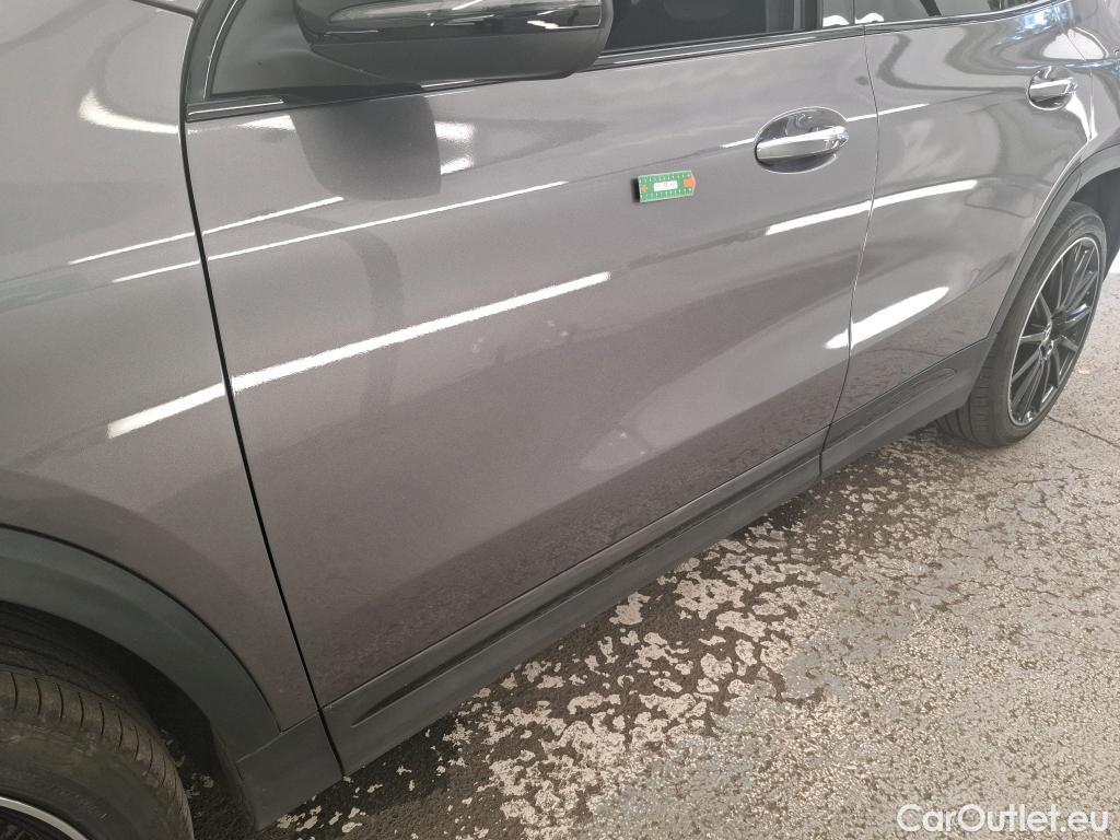  Mercedes  GLA MERCEDES-BENZ  / 2020 / 5P / SUV 1.3  250 e AMG LINE DCT #1