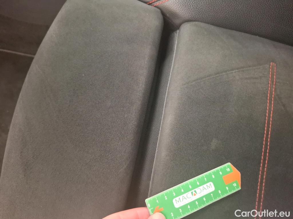  Mercedes  GLA MERCEDES-BENZ  / 2020 / 5P / SUV 1.3  250 e AMG LINE DCT #25