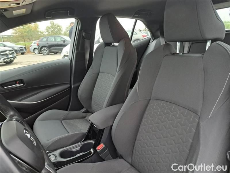 Toyota  Corolla TOYOTA  / 2019 / 5P / BERLINA 1.8 HYBRID ACTIVE #11