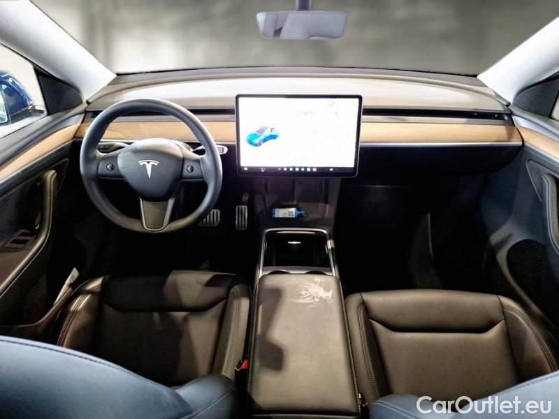 Tesla  Model Y TESLA  / 2020 / 5P / SUV 75 KWH PERFORMANCE DUAL MOTOR 4WD AUT #3