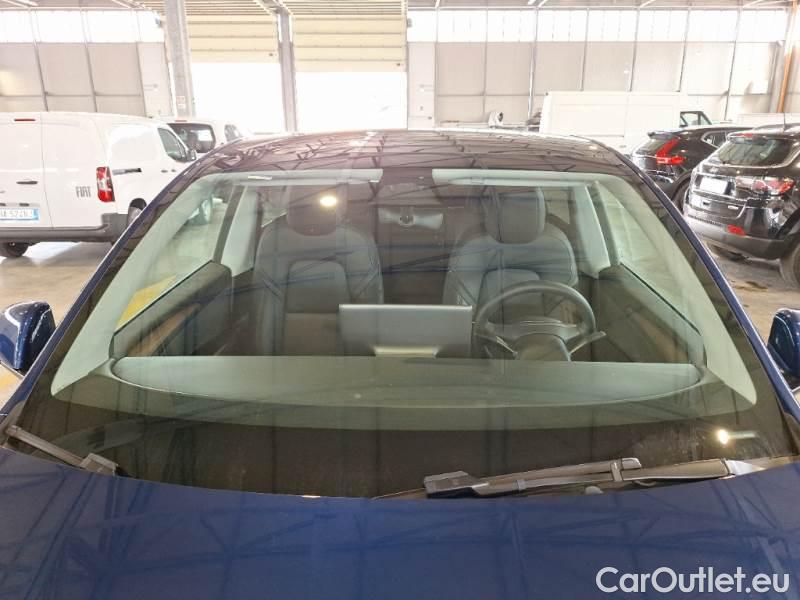 Tesla  Model Y TESLA  / 2020 / 5P / SUV 75 KWH PERFORMANCE DUAL MOTOR 4WD AUT #26