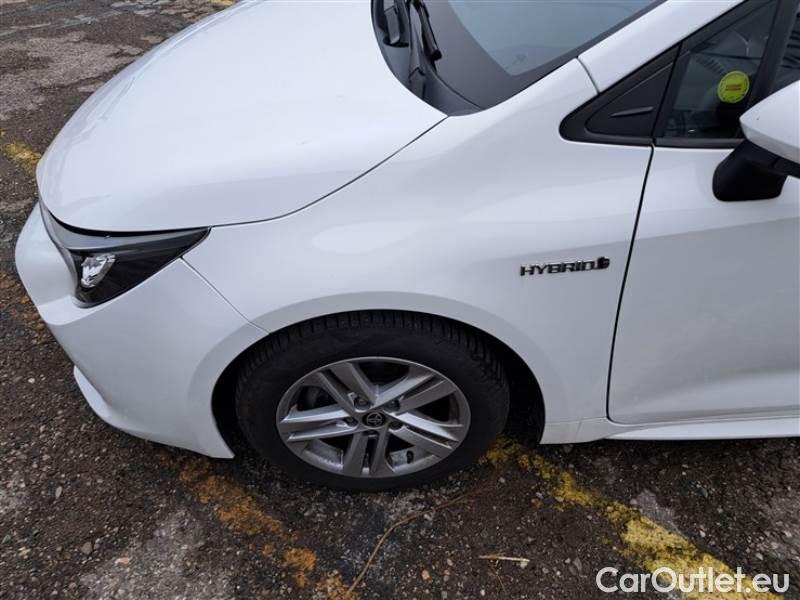Toyota  Corolla TOYOTA  / 2019 / 5P / BERLINA 1.8 HYBRID ACTIVE #55