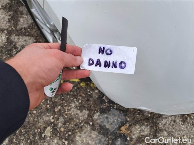 Toyota  Corolla TOYOTA  / 2019 / 5P / BERLINA 1.8 HYBRID ACTIVE #47