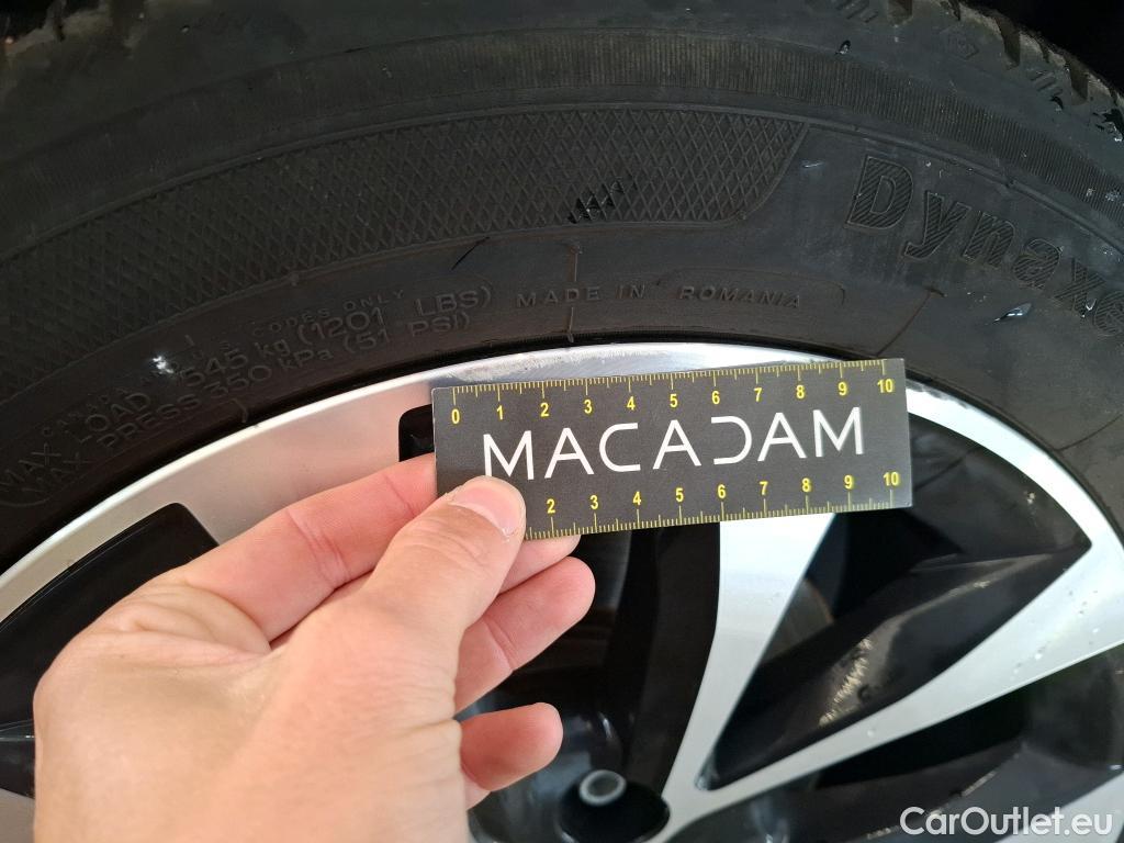  Renault  Clio  V Intens 1.6 E-TECH Hybrid 140CV BVA6 E6d #8